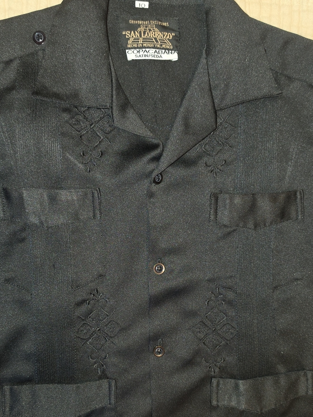 Boys Satin Guayaveras Exclusivas San Lorenzo Button-down Shirt